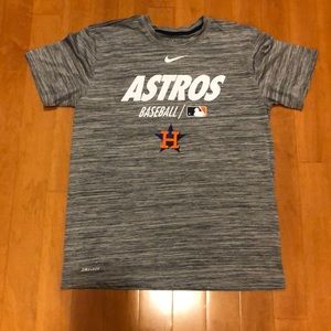 EUC Men’s Astros Nike Shirt!
